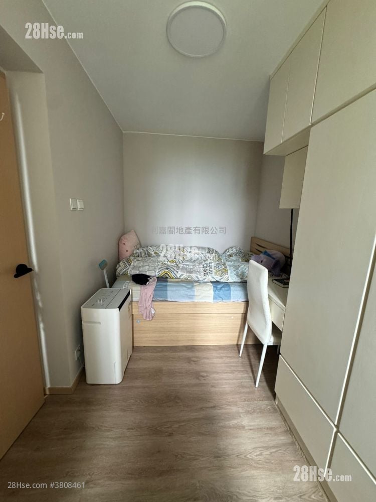 Ka Shing Court Sell 2 Bedrooms 546 ft²