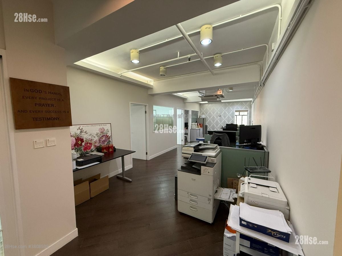 长城工厂大厦 租盘 5+ 房 , 2 厕所