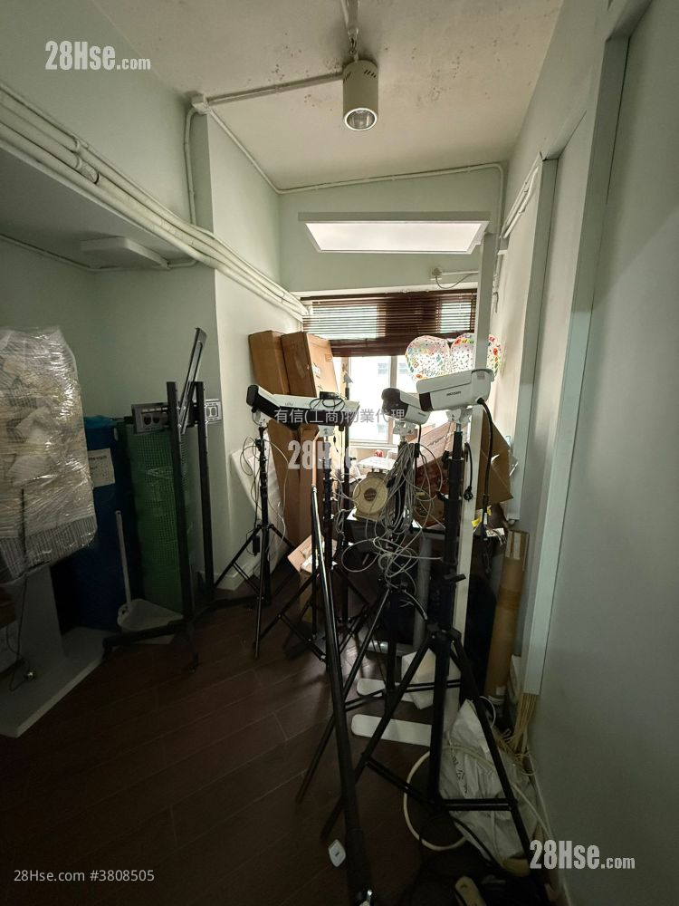 长城工厂大厦 租盘 5+ 房 , 2 厕所