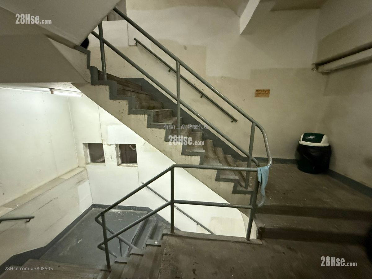 长城工厂大厦 租盘 5+ 房 , 2 厕所