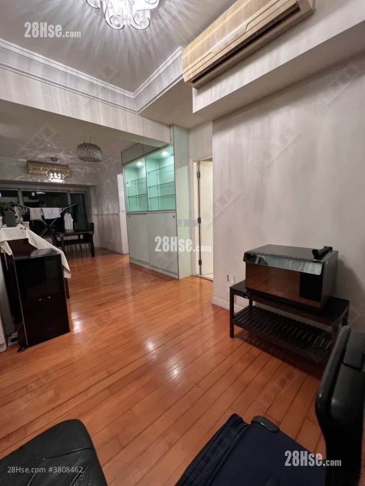 宇晴轩 售盘 4 房 , 2 浴室 919 平方尺