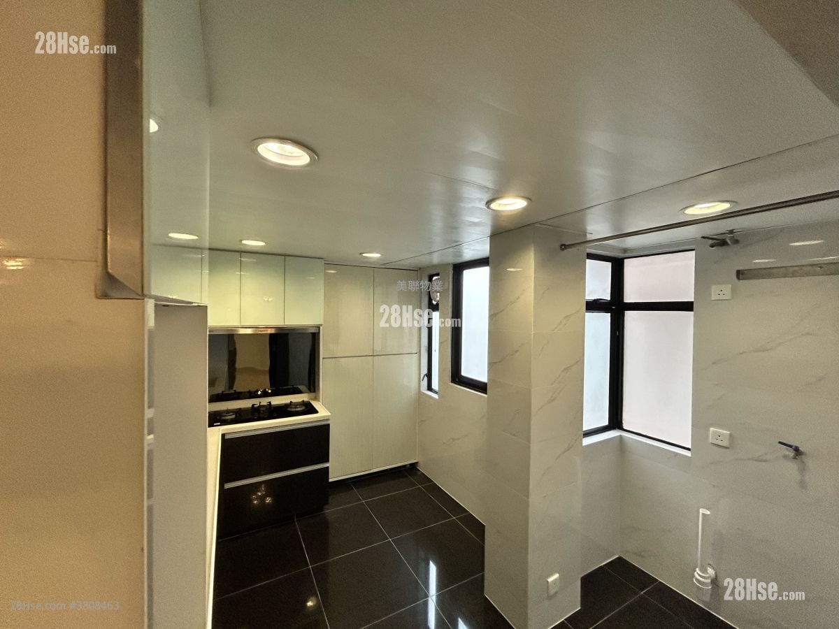 Savanna Garden Sell 3 Bedrooms , 2 Bathrooms 959 ft²