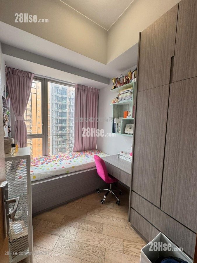 Chatham Gate Sell 3 Bedrooms , 2 Bathrooms 737 ft²