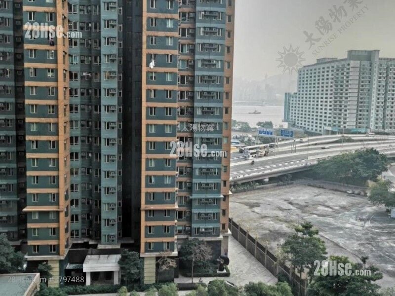 Harbour Place Sell 2 Bedrooms 481 ft²