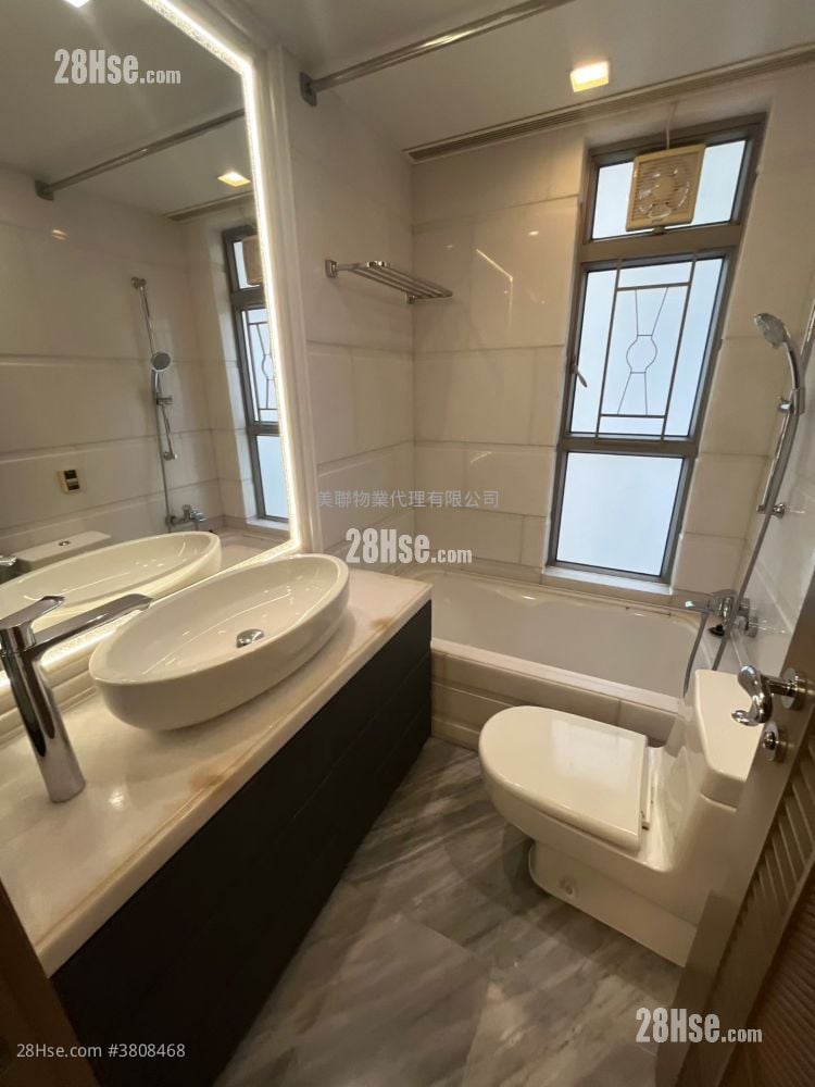 The Zumurud Rental 4 Bedrooms , 3 Bathrooms 1,723 ft²