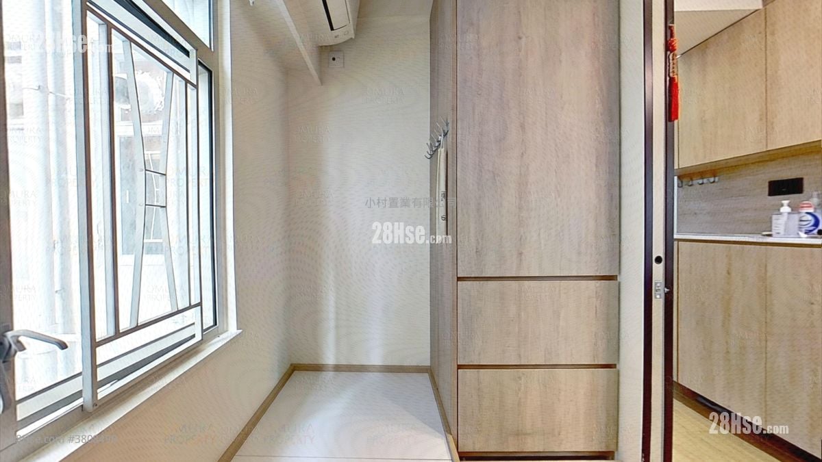 bedroom 3: Walton Estate Sell 3 Bedrooms , 1 Bathroom