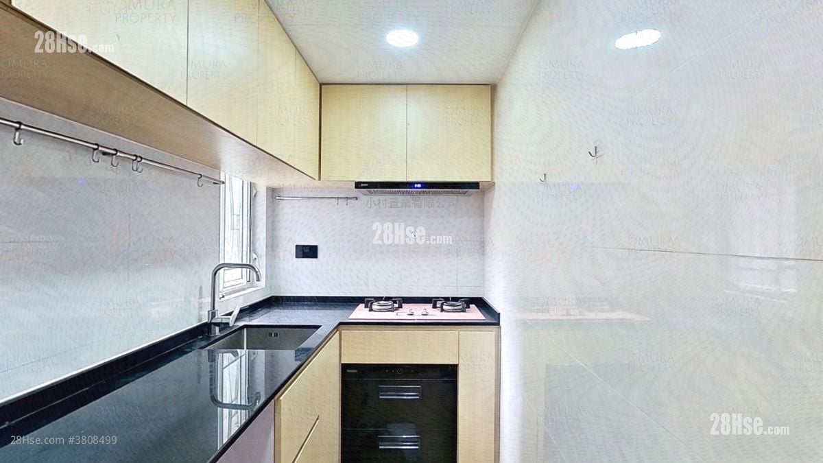 kitchen: Walton Estate Sell 3 Bedrooms , 1 Bathroom
