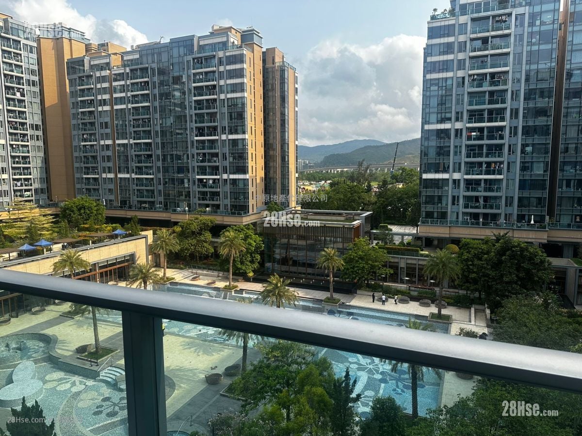 峻峦 租盘 4 房 , 2 浴室 1,061 平方尺