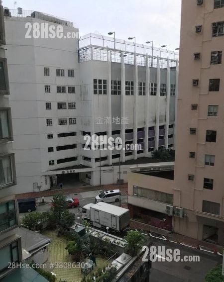 Rhenish Mansion Sell 1 Bedroom , 1 Bathroom 276 ft²