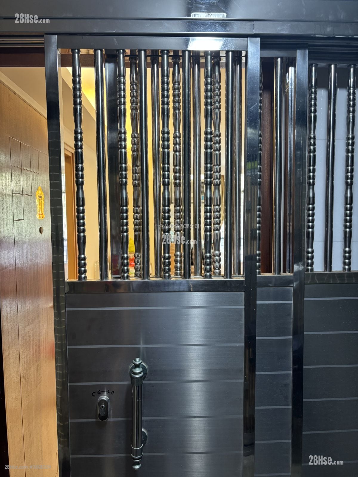 Yuk Ming Court Sell 651 ft²