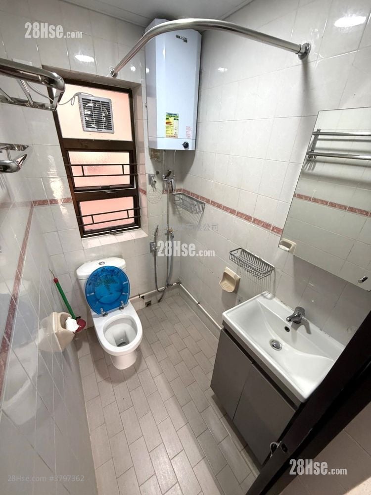 浴室: 八乡横台山 租盘 2 房 , 1 浴室