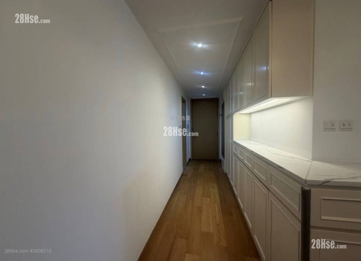 海翩滙 租盘 3 房 , 2 浴室 884 平方尺