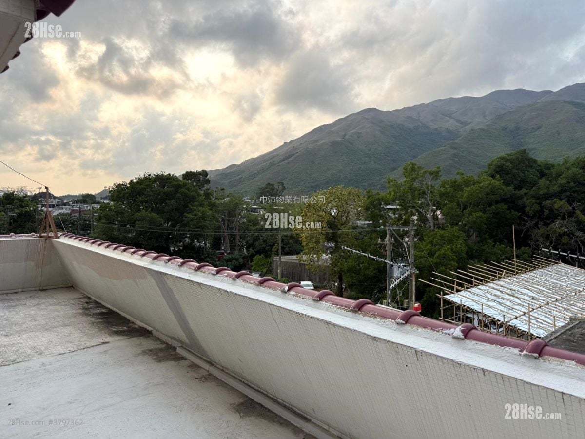 天台: 八乡横台山 租盘 2 房 , 1 浴室