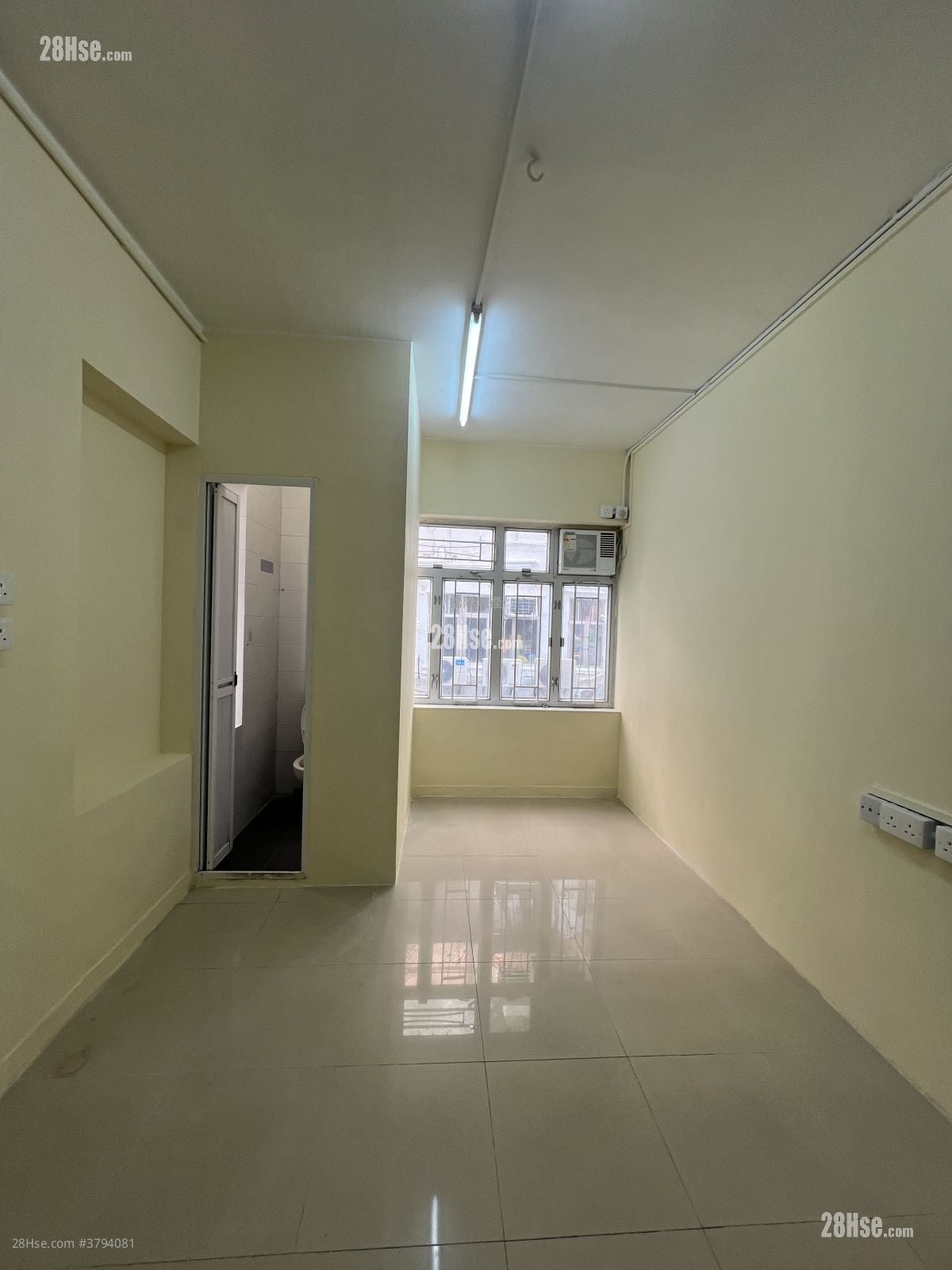 启新大厦 租盘 开放式间隔 , 1 浴室 180 平方尺