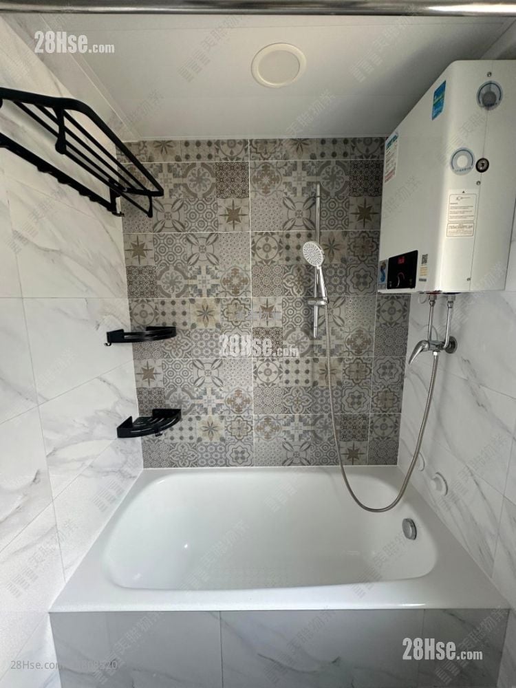 Marina Garden Sell 3 Bedrooms 567 ft²