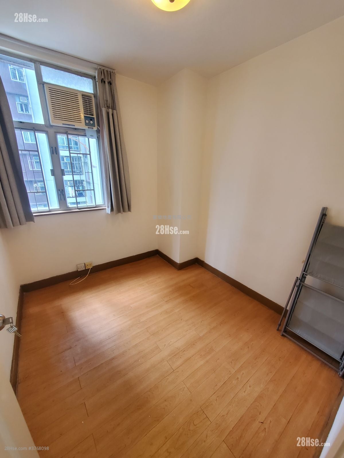 太古城 租盘 3 房 , 1 浴室 702 平方尺