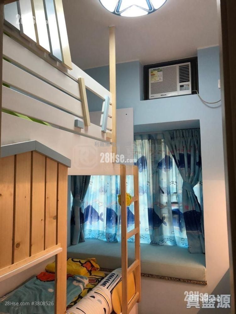 Liberte Sell 2 Bedrooms , 1 Bathroom 522 ft²