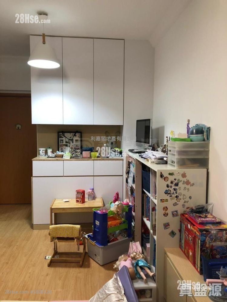 Liberte Sell 2 Bedrooms , 1 Bathroom 522 ft²