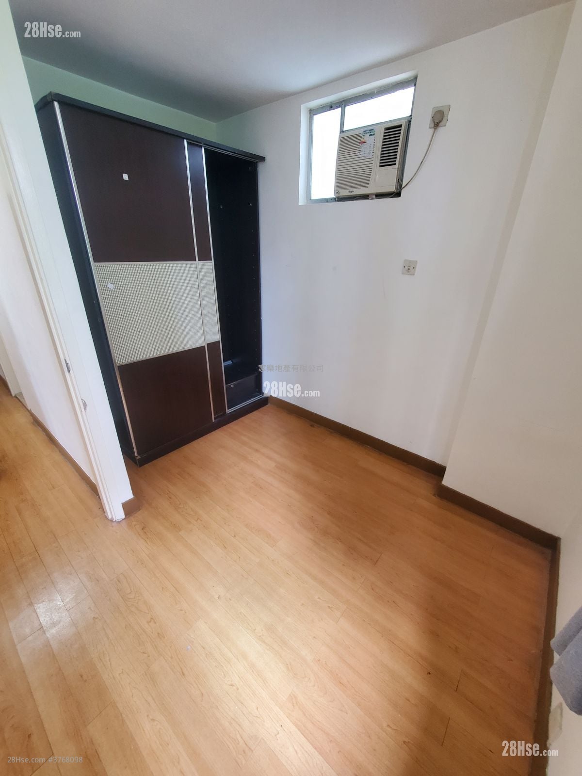 太古城 租盘 3 房 , 1 浴室 702 平方尺