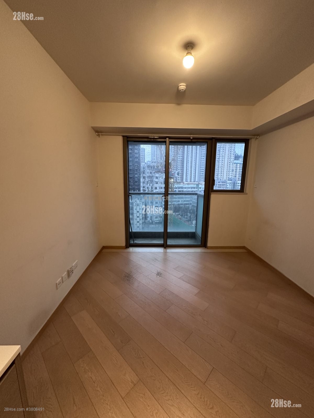 环海东岸 租盘 开放式间隔 219 平方尺