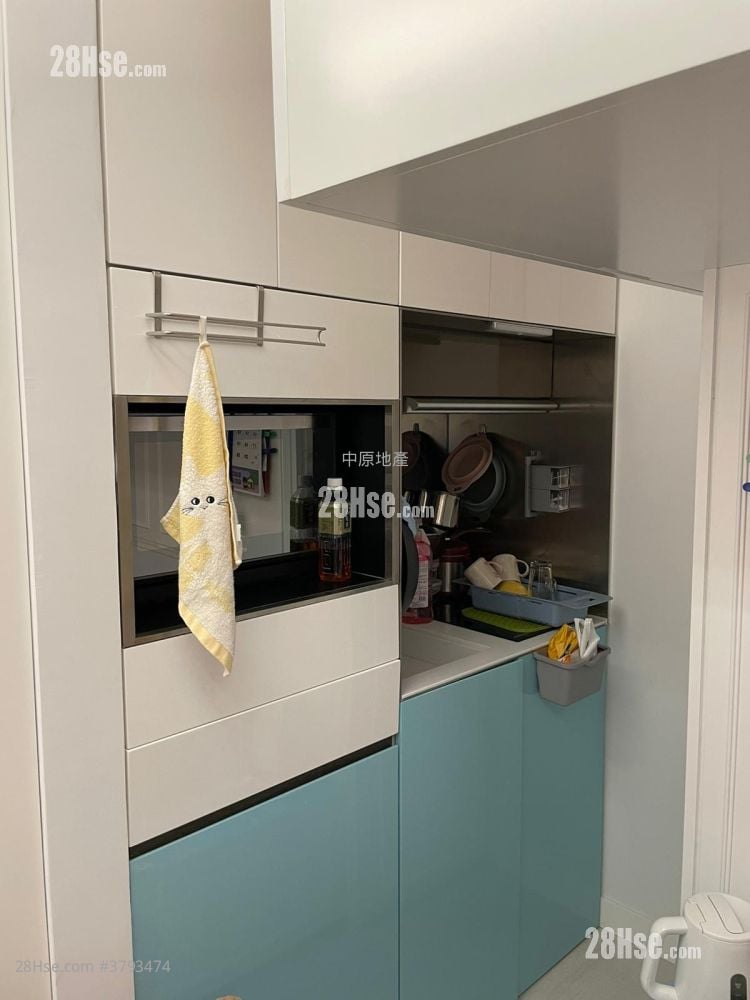 T Plus Sell Studio , 1 Bathroom 169 ft²