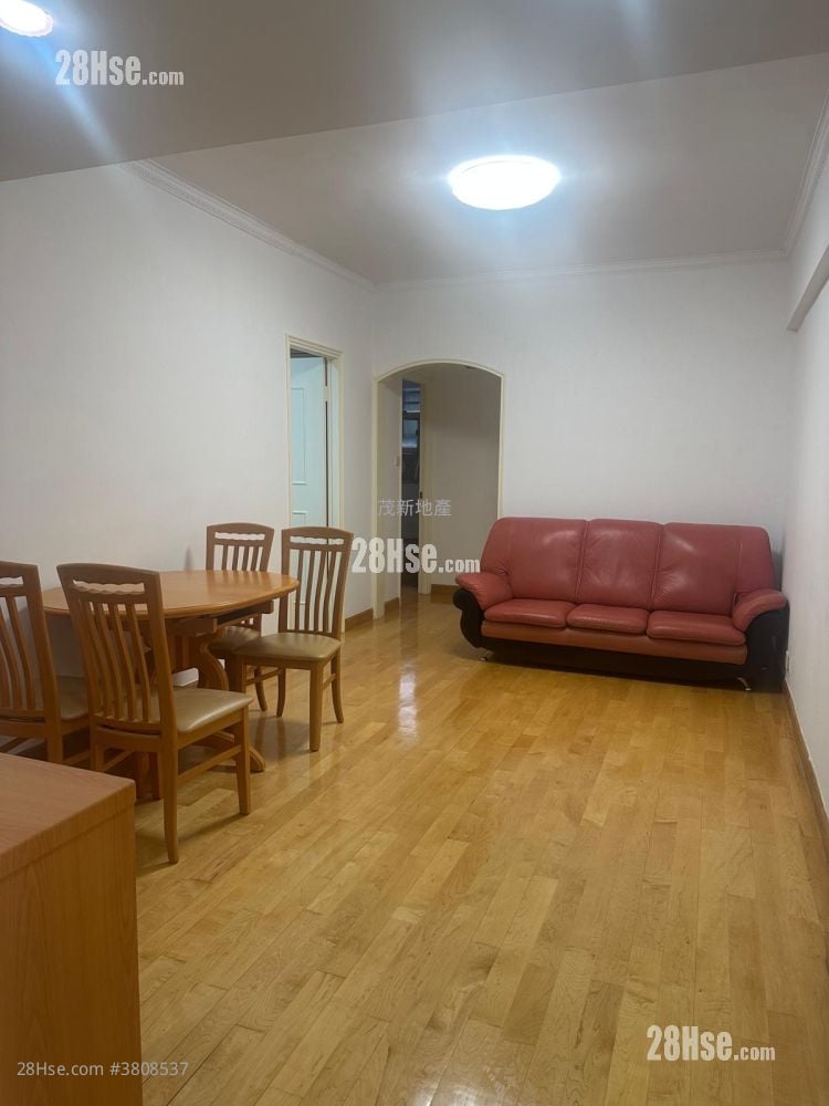 Pak Lok Building Rental 3 Bedrooms , 1 Bathroom 600 ft²