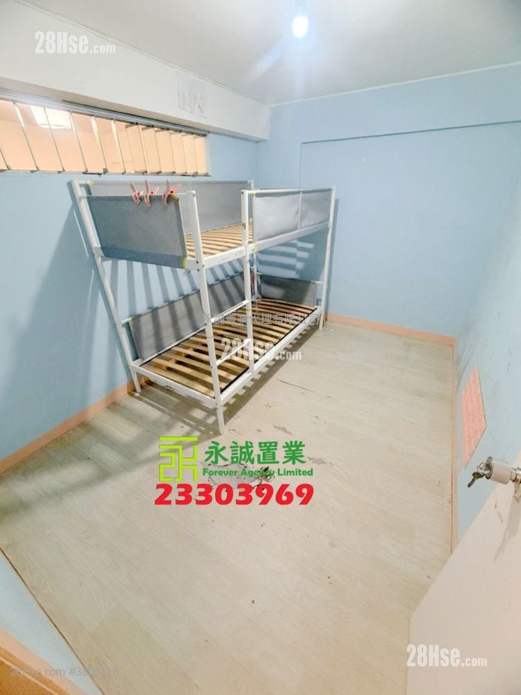 村屋 租盘 2 房 , 1 浴室