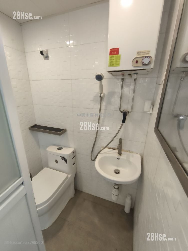 Long Kee Mansion Rental Studio , 1 Bathroom 130 ft²
