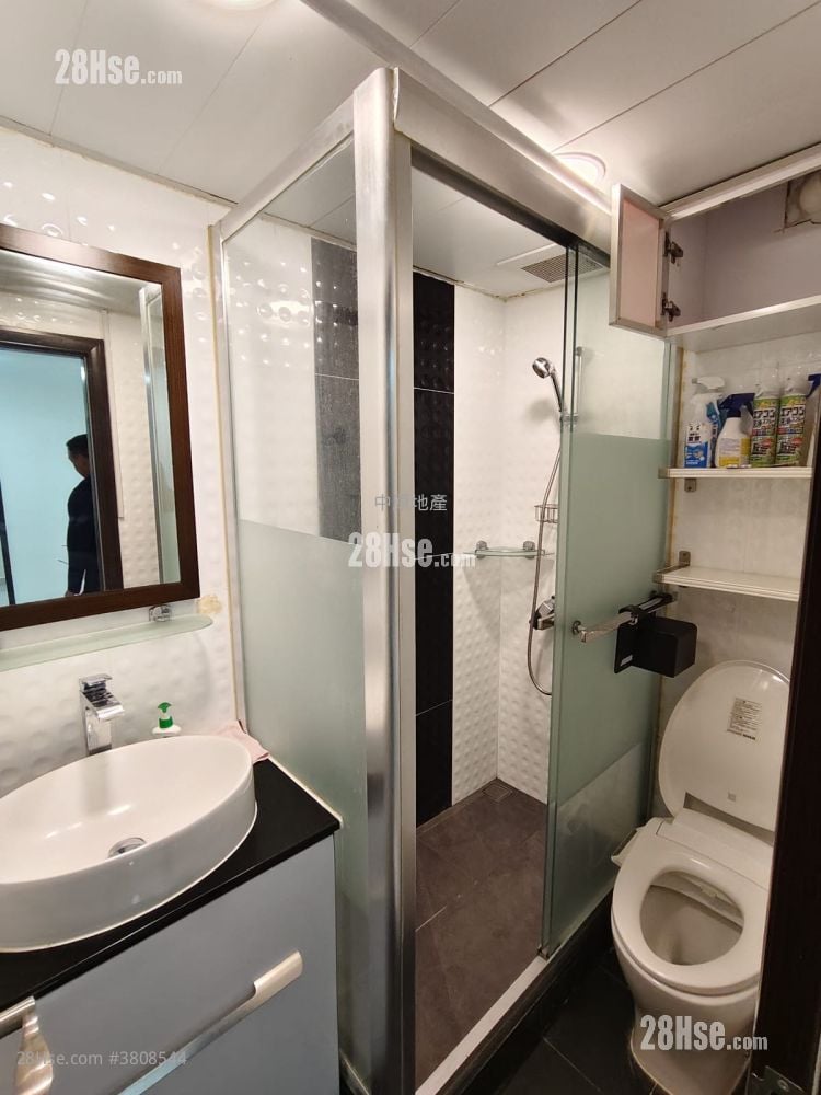 龙蟠苑 售盘 2 房 , 1 浴室 426 平方尺