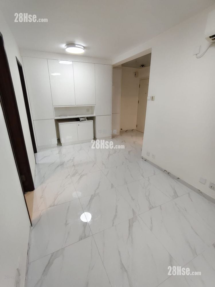 龙蟠苑 售盘 2 房 , 1 浴室 426 平方尺