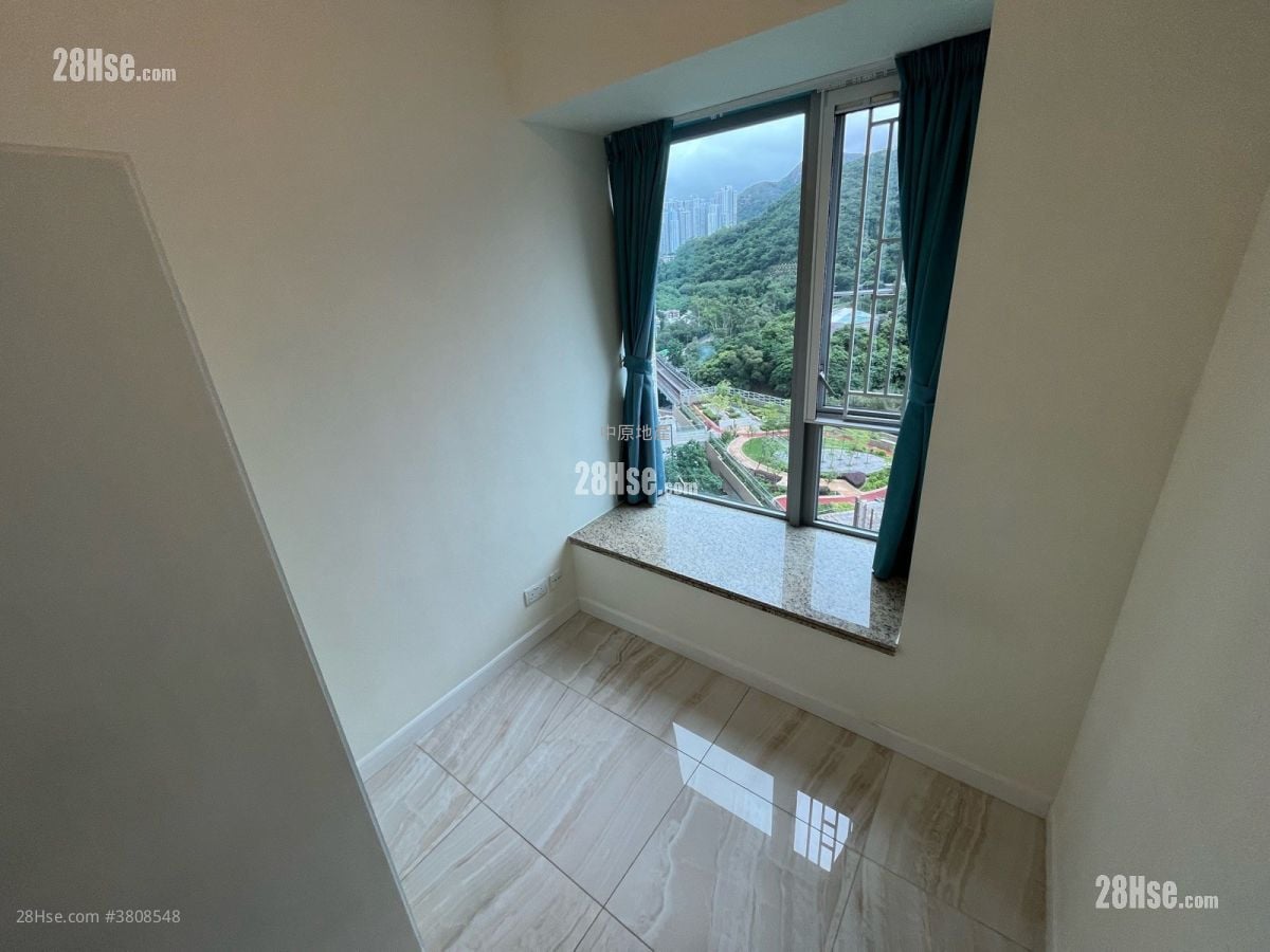 溱岸8号 售盘 2 房 , 2 浴室 737 平方尺