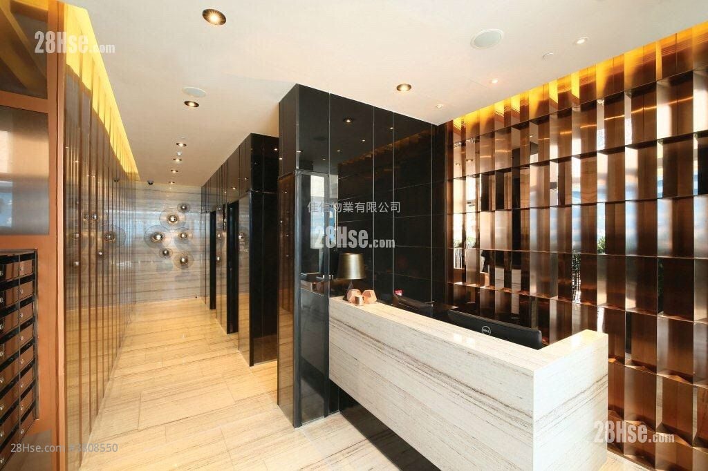 Apartment Rental Studio , 1 Bathroom 182 ft²