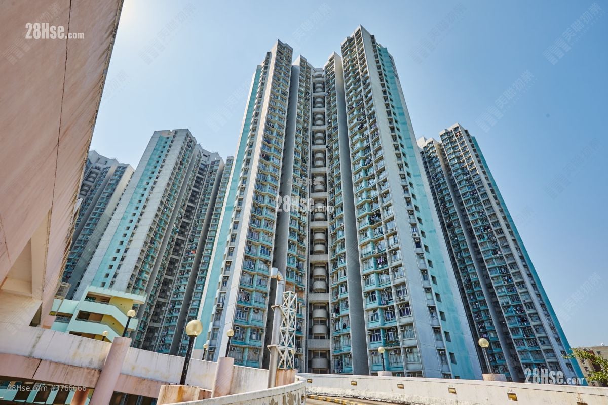 大厦外观: 嘉盛苑 售盘 2 房 , 1 浴室 546 平方尺