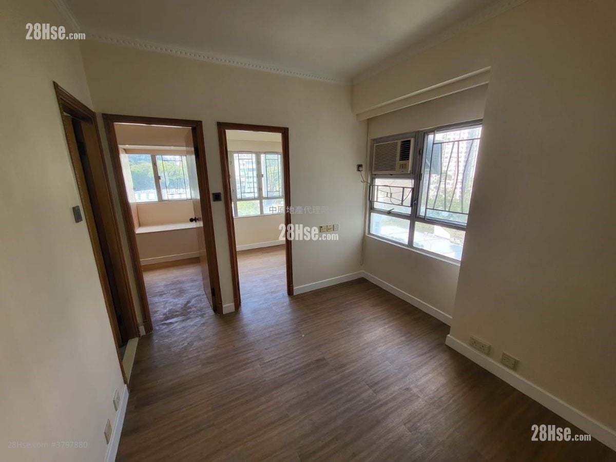 Tsuen Tak Garden Sell 2 Bedrooms , 1 Bathroom 287 ft²