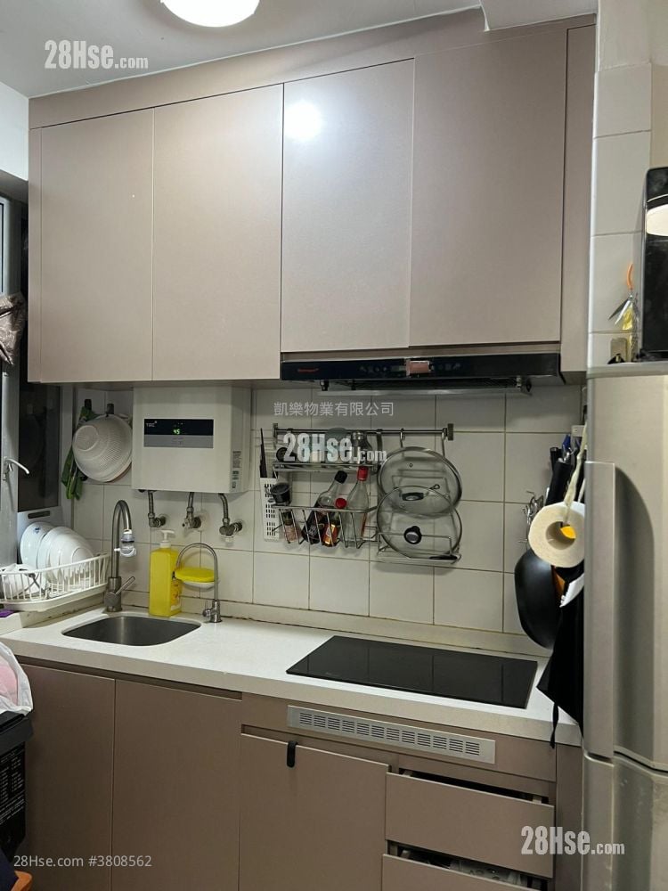 Lai Tsui Court Sell 1 Bedroom , 1 Bathroom 287 ft²
