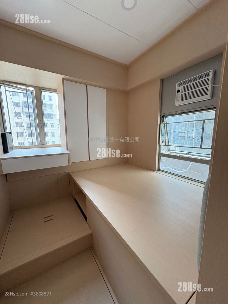 Fair Way Garden Rental 1 Bedroom , 1 Bathroom 200 ft²