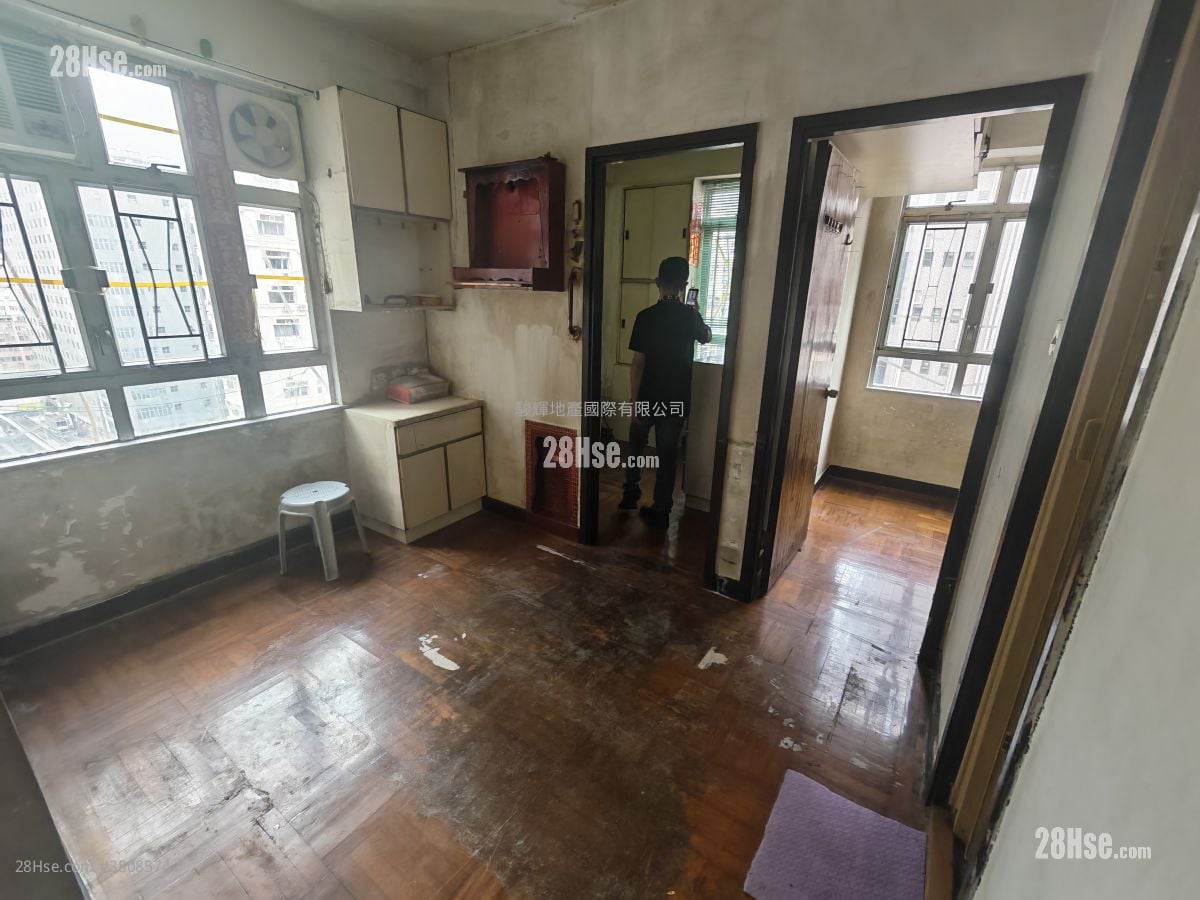 万新大厦 售盘 2 房 , 1 浴室 294 平方尺