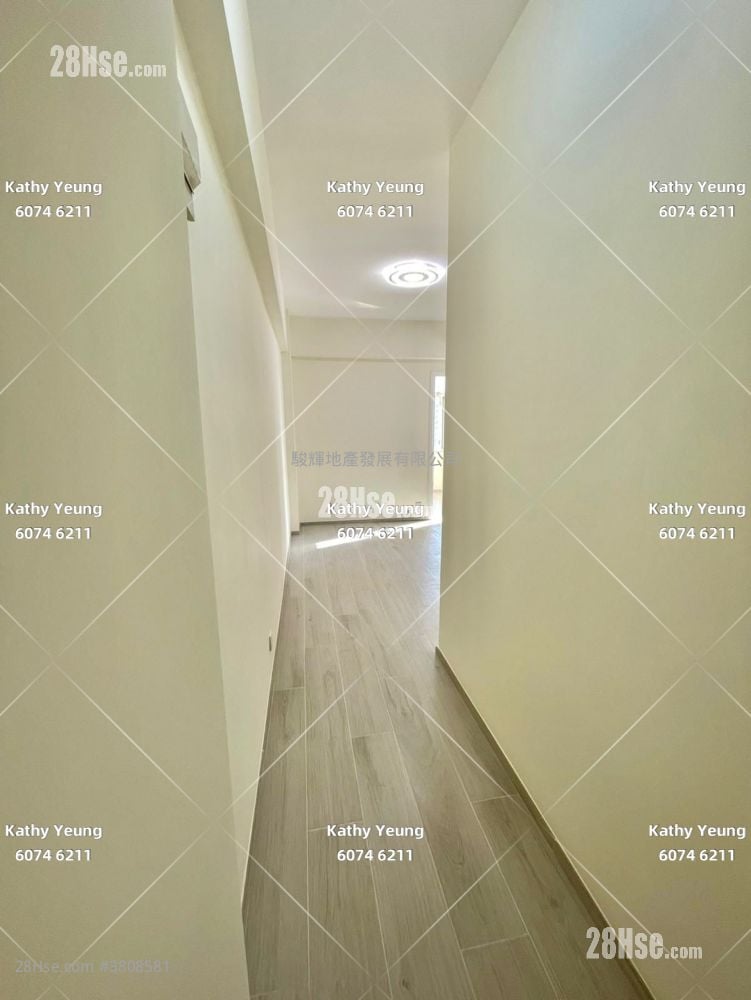 金堂大廈 租盤 1 房 , 1 浴室 320 平方呎