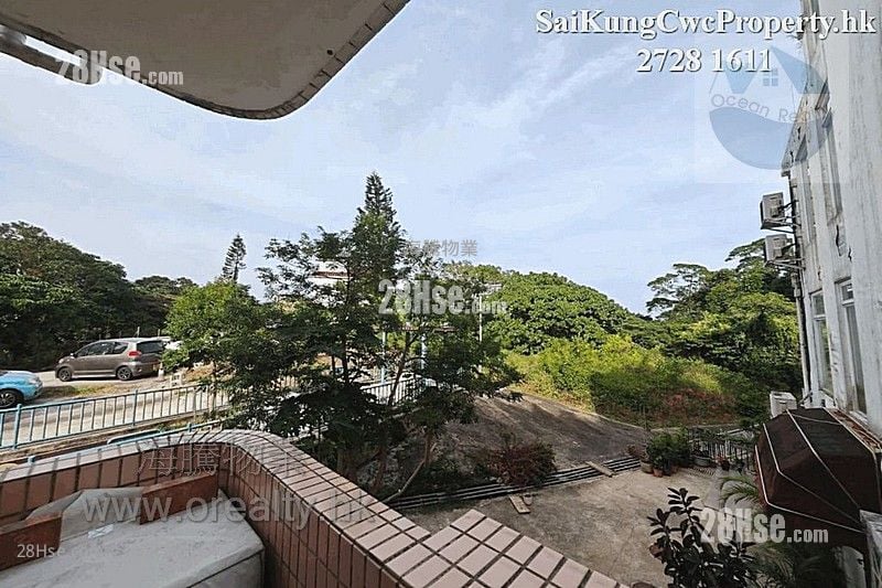 村屋 售盘 3 房 , 1 浴室 700 平方尺