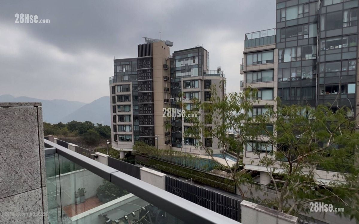 La Vetta Sell 4 Bedrooms , 2 Bathrooms 2,066 ft²