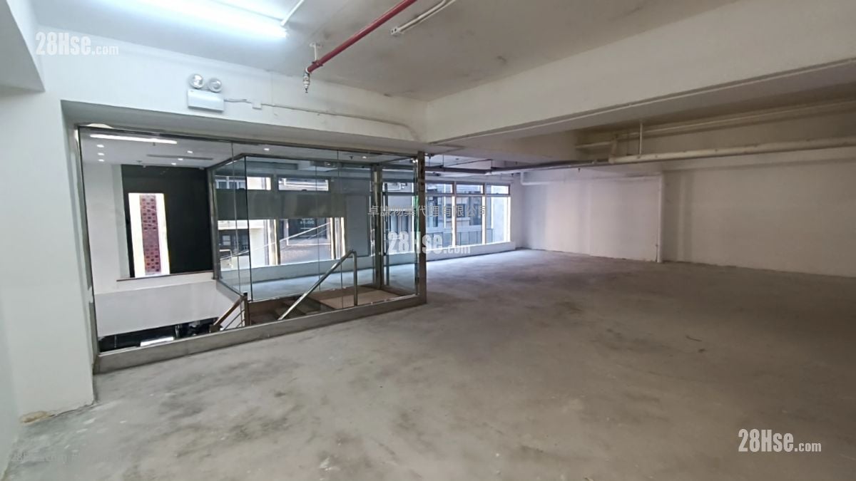 Southgate Commercial Centre Rental 2,972 ft²