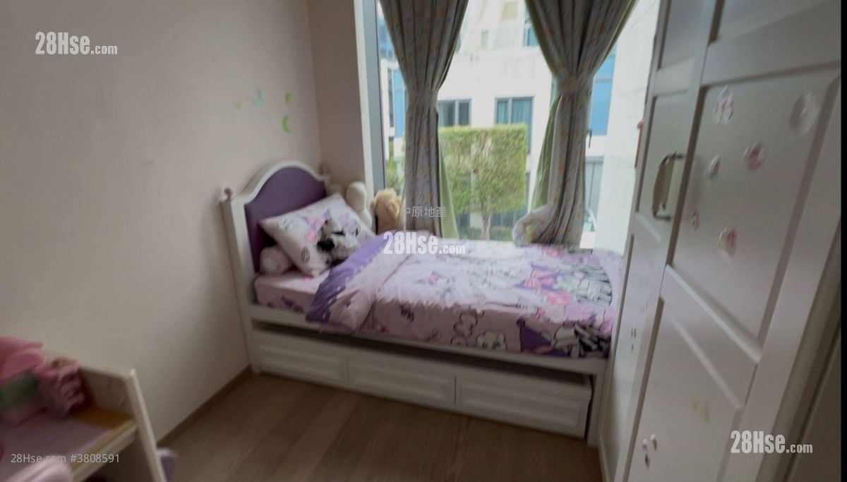 La Vetta Sell 4 Bedrooms , 2 Bathrooms 2,066 ft²