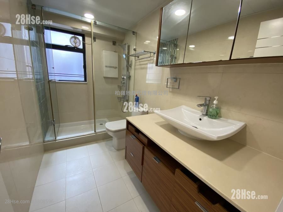 The Grand Panorama Rental 3 Bedrooms , 2 Bathrooms 1,290 ft²