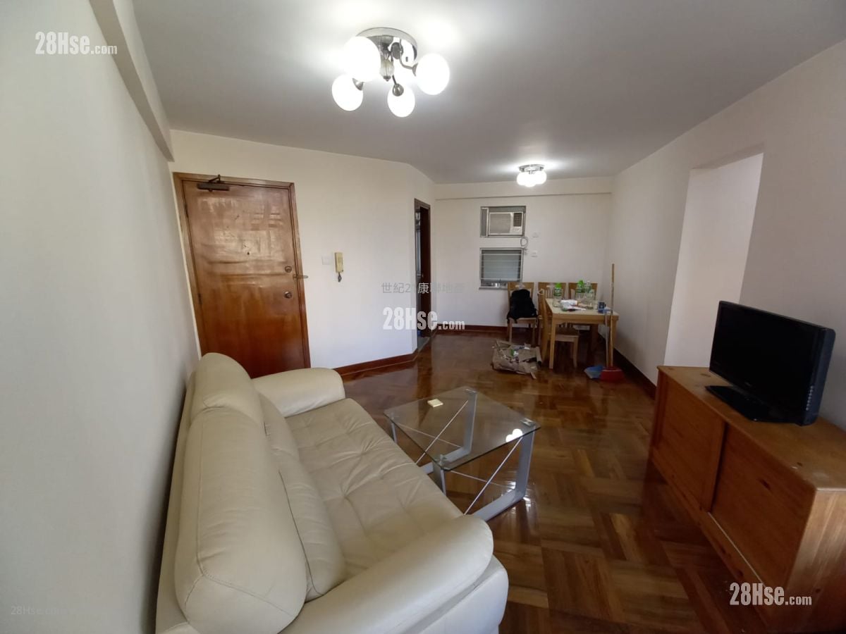 Laguna City Rental 2 Bedrooms , 1 Bathroom 522 ft²