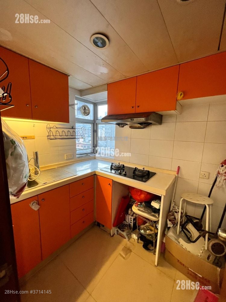 港辉豪庭 售盘 3 房 , 1 浴室 426 平方尺