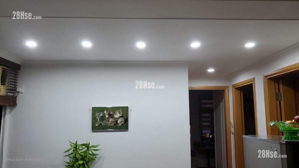 Wah Po Mansion Rental 2 Bedrooms , 1 Bathroom 421 ft²