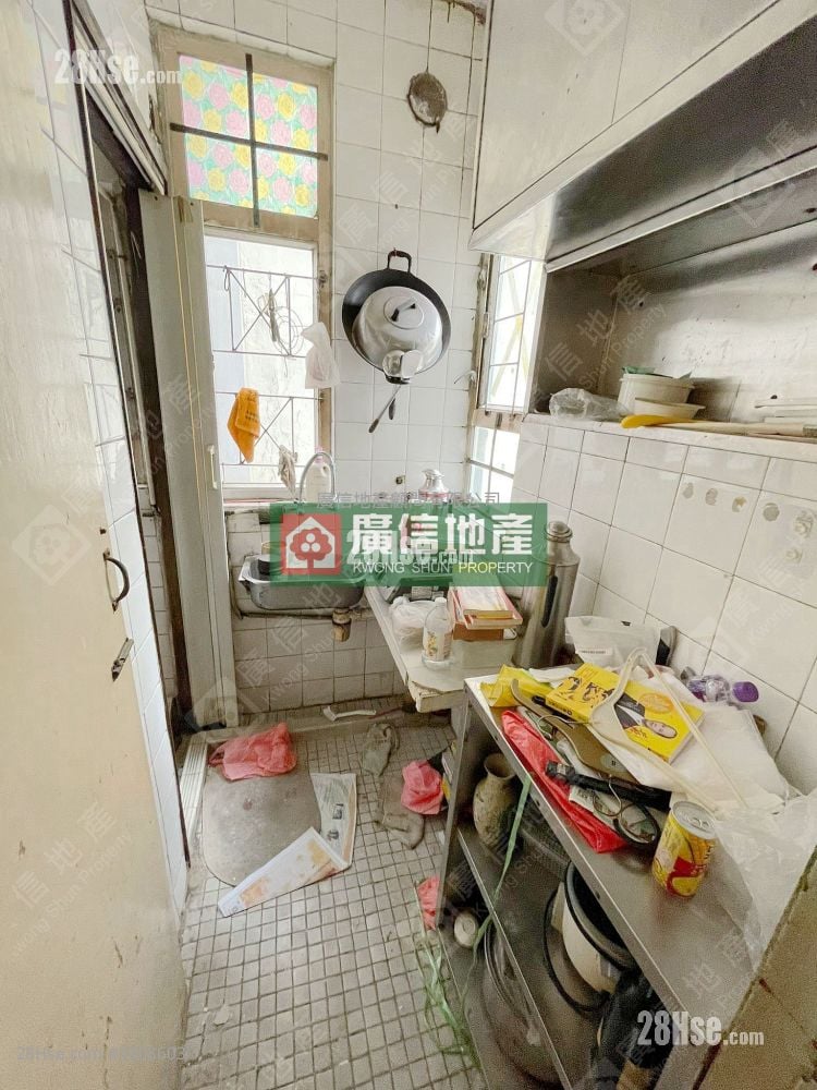 麗寶大廈 售盤 2 房 , 1 浴室 262 平方呎