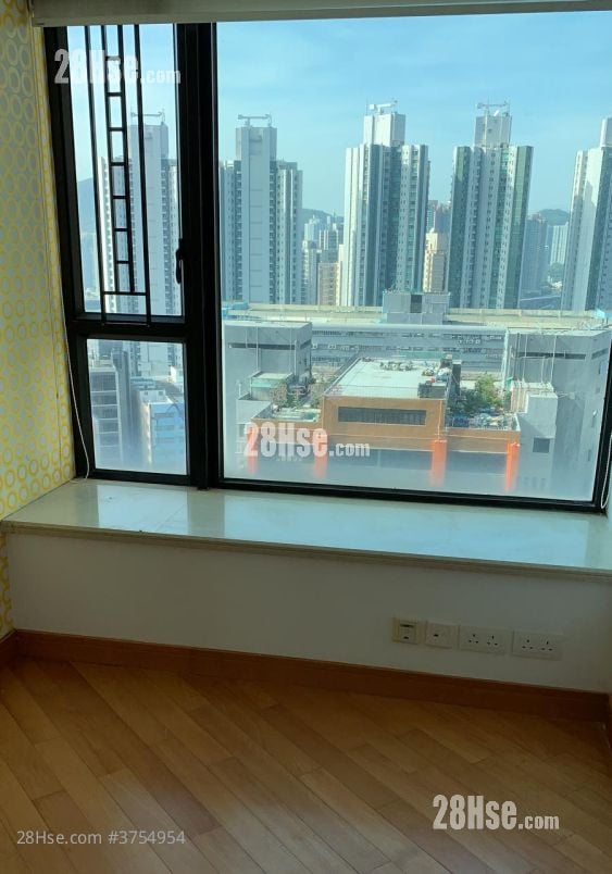 爵悦庭 售盘 4 房 , 2 浴室 716 平方尺