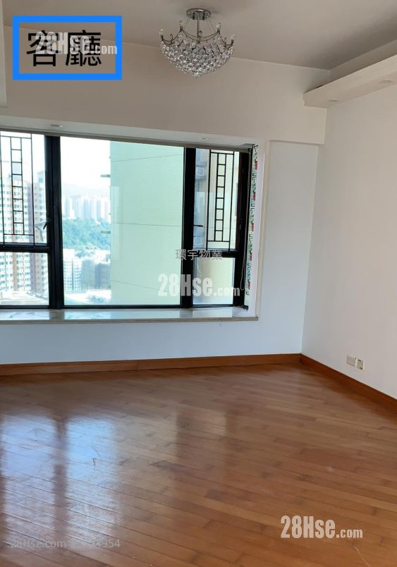 爵悦庭 售盘 4 房 , 2 浴室 716 平方尺