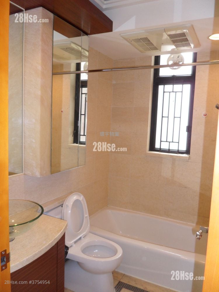 爵悦庭 售盘 4 房 , 2 浴室 716 平方尺